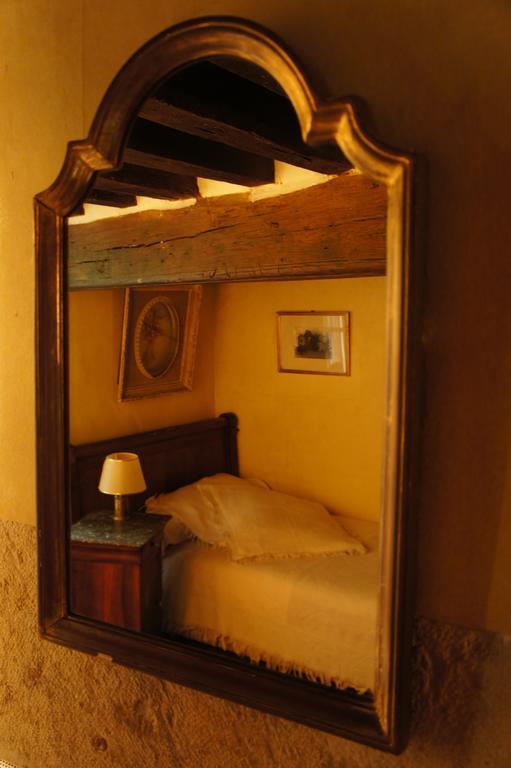 Hotel Particulier Maleteste Dijon Zimmer foto